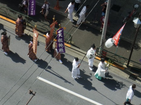 天祖神社の行列